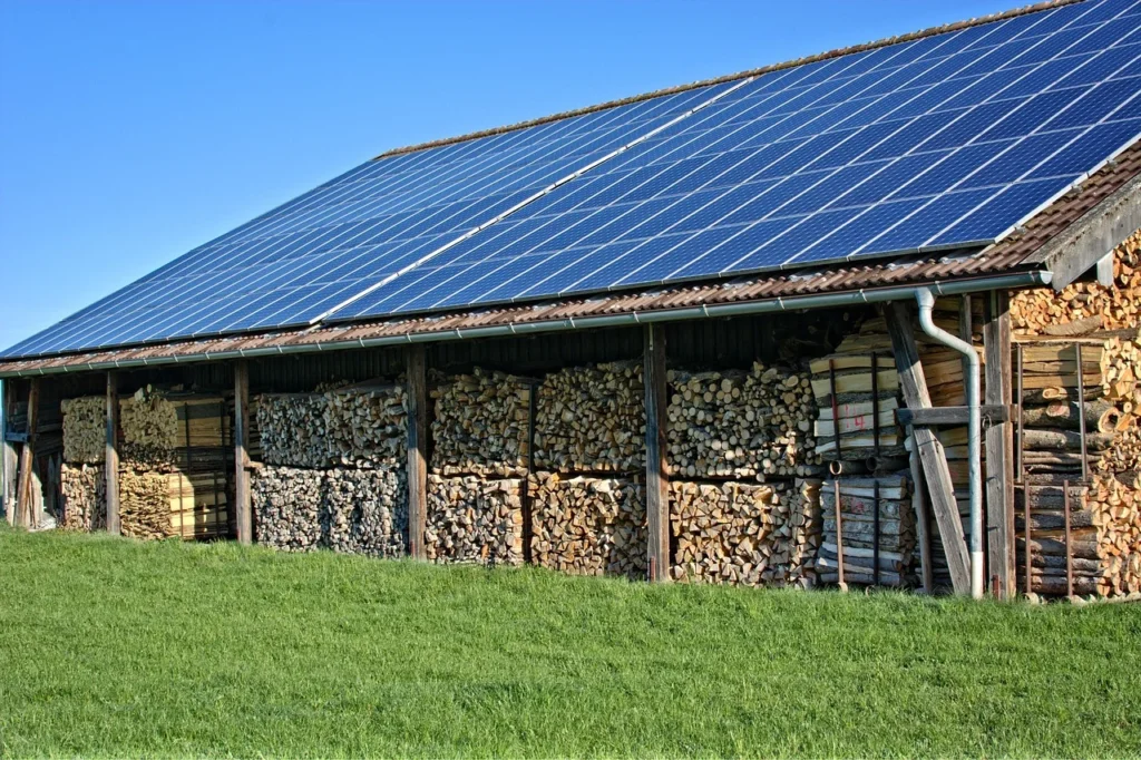 Photovoltaik auf dem Hausdach in Teltow